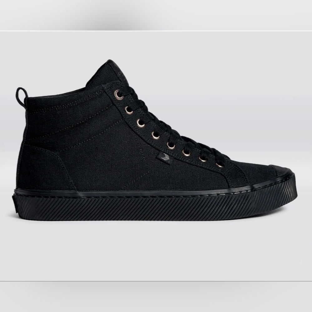 NIB - Cariuma - OCA High Top Canvas - All Black - Picture 2 of 4